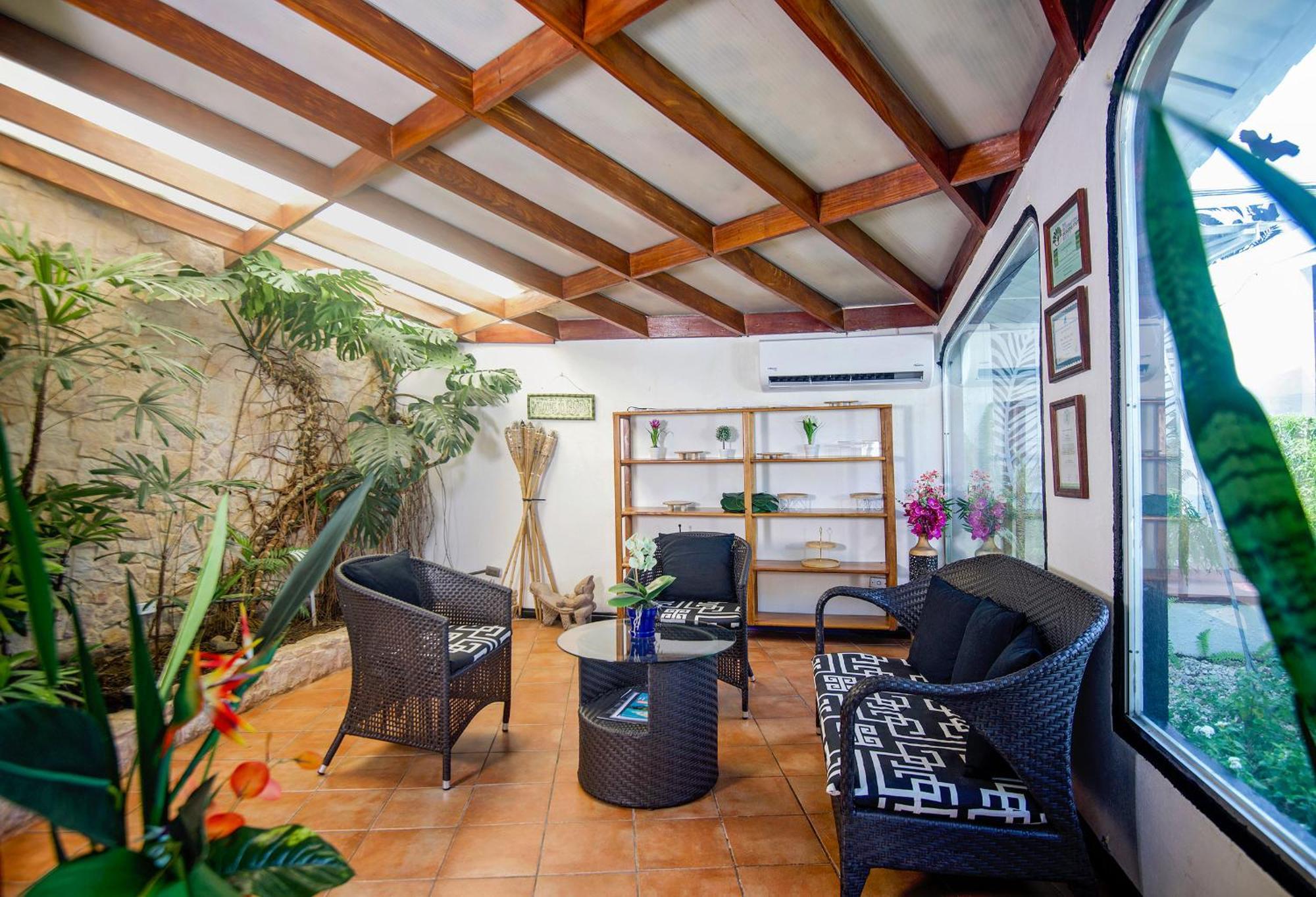 Villa Roca Boutique Resort & Suites - Adult Only Manuel Antonio Extérieur photo