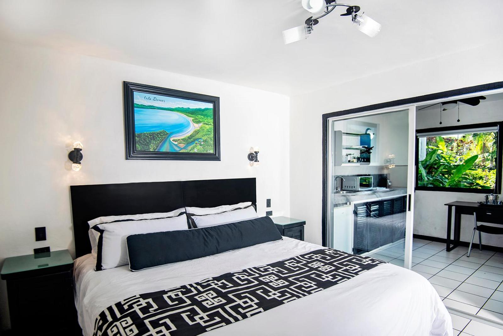 Villa Roca Boutique Resort & Suites - Adult Only Manuel Antonio Extérieur photo